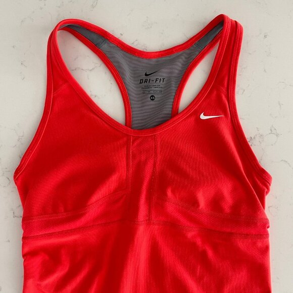 Nike Dri-Fit Activewear Racer Back Tank Top w Mesh Panels Shelf Bra Orange Sz XS - Picture 2 of 10